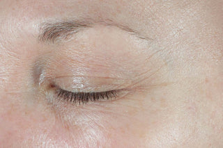 Hydration+ Moisturizer is clinically proven to deliver results. There are unretouched before and after images shown. The after 4 weeks image shows drastically reduced foreheads lines and lines near the eye.